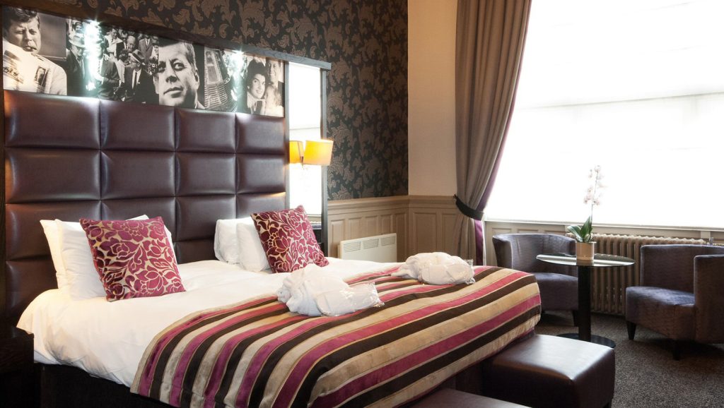 Unveiling the Best Accommodations in Belfast: A Personal Odyssey