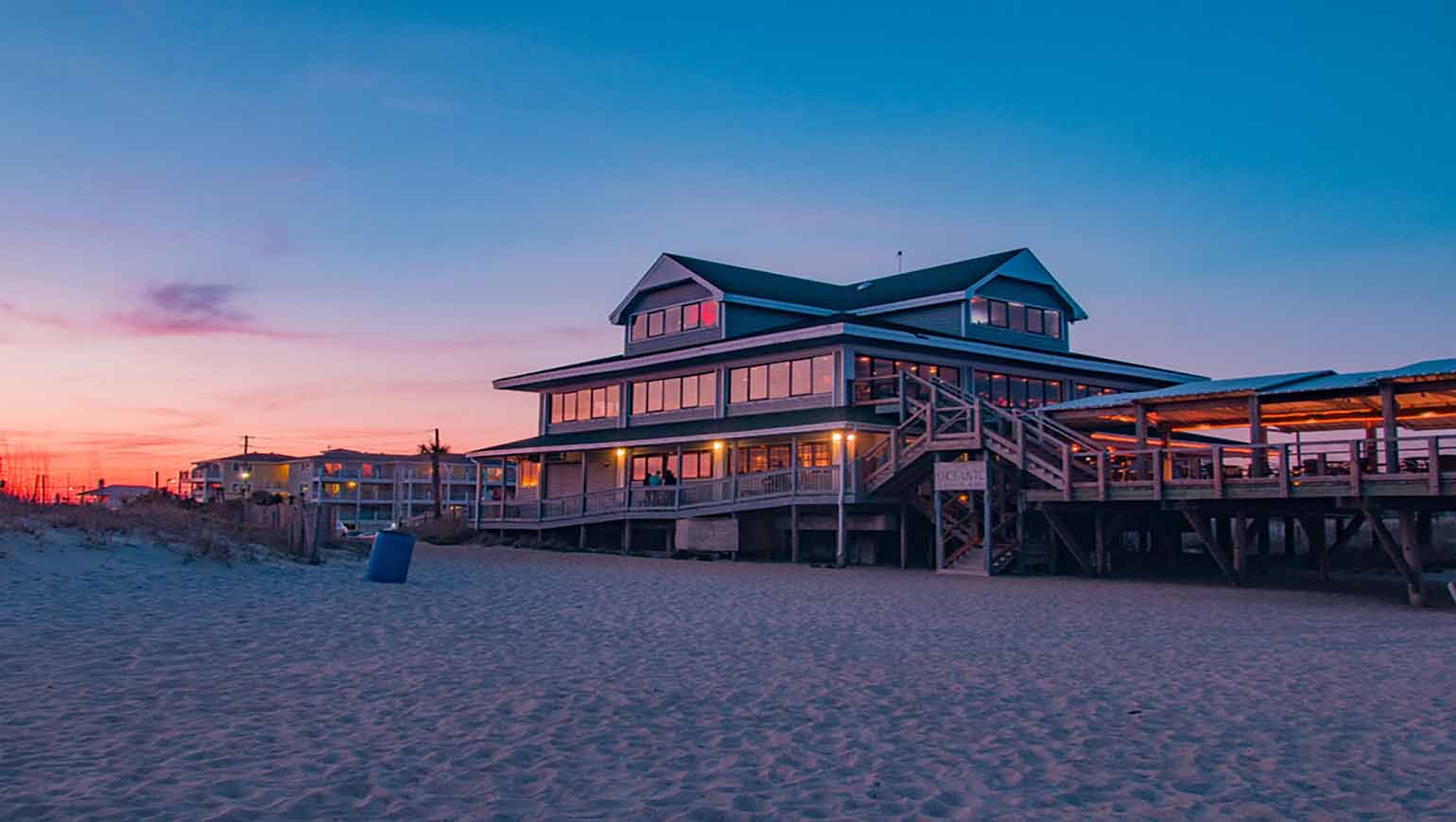 Seaside Delights: Wilmington’s Waterfront Dining Experience