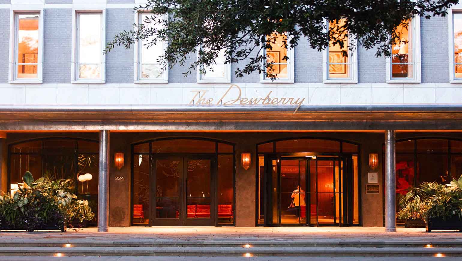 Modern Comfort: Stylish Hotel Recommendations in Charleston