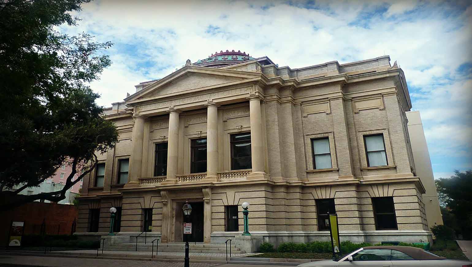 Charleston’s Arts and Cultural Exhibitions: A Journey Through Time and Creativity